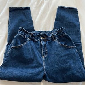 EUC Dex Mom Jean, Paperbag Waist